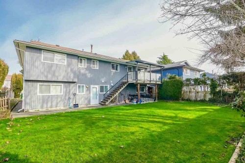 8640 Sierpina Drive, Richmond, BC - Outdoor With Deck Patio Veranda
