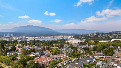 2673 Pandora Street, Vancouver, BC - Outdoor With View