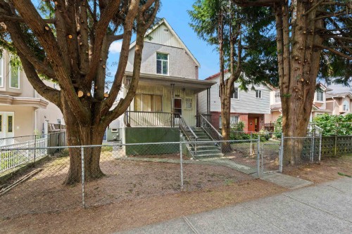 2673 Pandora Street, Vancouver, BC - Outdoor
