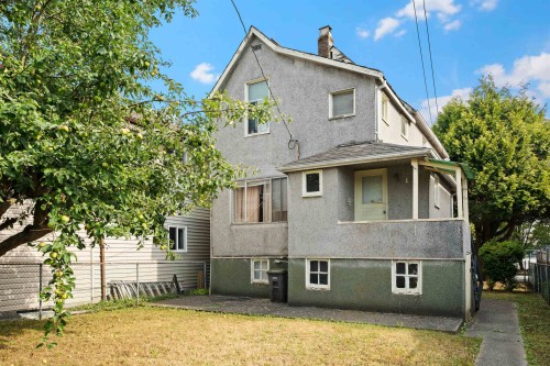 2673 Pandora Street, Vancouver, BC - Outdoor