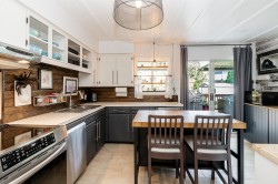 635 Midvale Street  Coquitlam, BC V3J 6M1