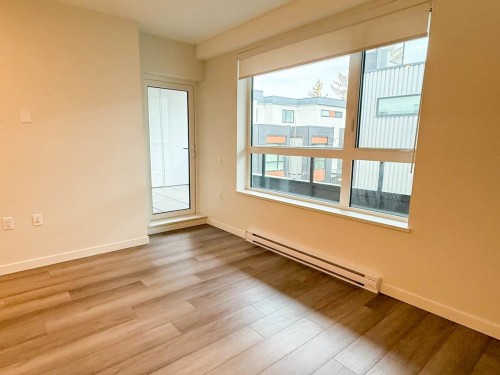 204-3588 Hull Street , Vancouver, BC V5N 4R9 4