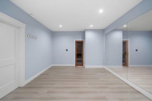 656 Blue Mountain Street, Coquitlam, BC - Indoor Photo Showing Other Room