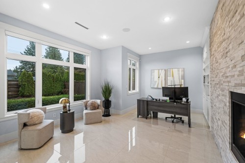 656 Blue Mountain Street, Coquitlam, BC - Indoor With Fireplace