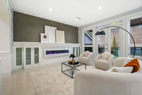 656 Blue Mountain Street, Coquitlam, BC - Indoor