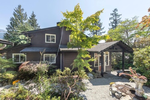 330 Sasamat Lane, North Vancouver, BC - Outdoor