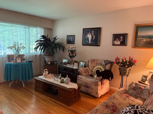 2665 Ward Street, Vancouver, BC - Indoor Photo Showing Other Room