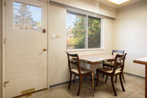 2321 Harrison Drive, Vancouver, BC - Indoor