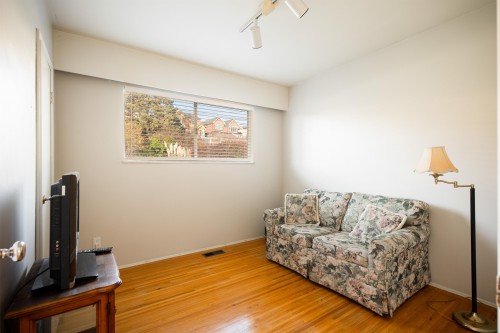 2321 Harrison Drive, Vancouver, BC - Indoor