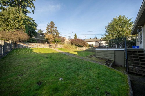 2321 Harrison Drive, Vancouver, BC - Outdoor