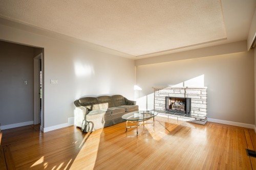 2321 Harrison Drive, Vancouver, BC - Indoor Photo Showing Living Room With Fireplace
