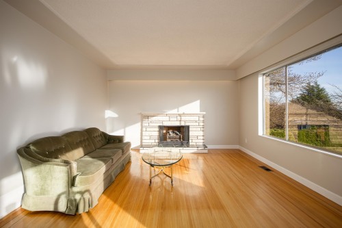 2321 Harrison Drive, Vancouver, BC - Indoor Photo Showing Living Room With Fireplace