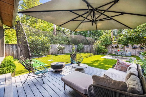 1585 Draycott Road, North Vancouver, BC - Outdoor With Deck Patio Veranda