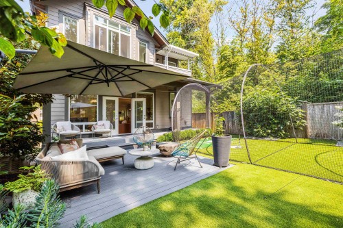 1585 Draycott Road, North Vancouver, BC - Outdoor With Deck Patio Veranda