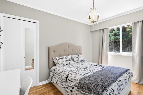 990 Jarvis Street, Coquitlam, BC - Indoor Photo Showing Bedroom