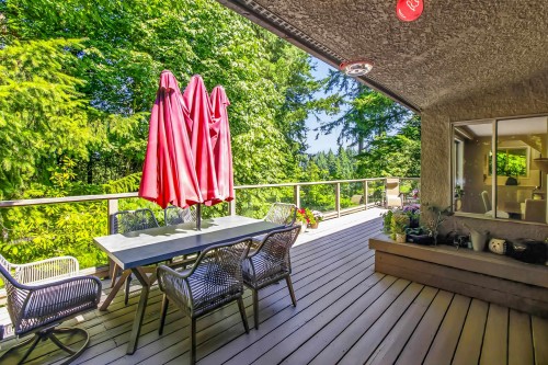 990 Jarvis Street, Coquitlam, BC - Outdoor With Deck Patio Veranda With Exterior