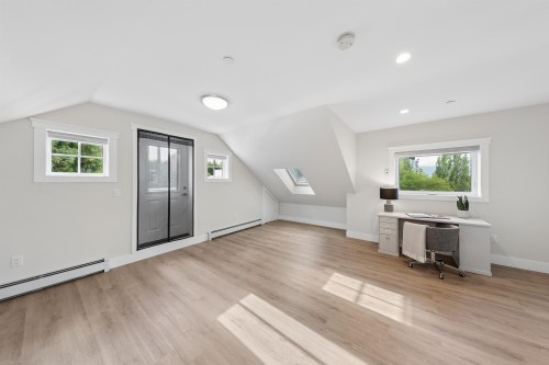 2753 Alma Street, Vancouver, BC - Indoor
