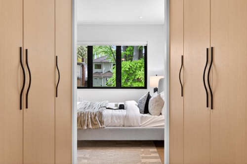 1-58 40Th Avenue E, Vancouver, BC - Indoor