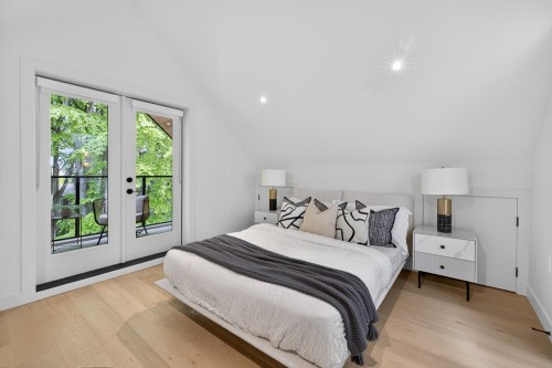 1-58 40Th Avenue E, Vancouver, BC - Indoor Photo Showing Bedroom