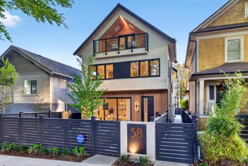 1-58 40Th Avenue E, Vancouver, BC - Outdoor With Facade