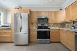 34-6100 Tiffany Boulevard  Richmond, BC V7C 5A8