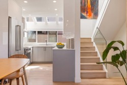 11-1214 7th Avenue W Vancouver, BC V6H 1B6