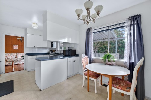 9031 No. 2 Road, Richmond, BC - Indoor