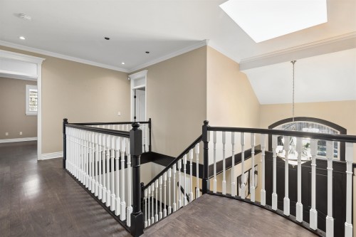 7371 Manning Court, Richmond, BC - Indoor Photo Showing Other Room