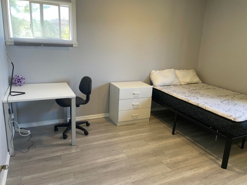 3305 Worthington Drive, Vancouver, BC - Indoor Photo Showing Other Room