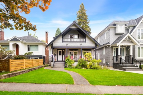 4337 15Th Avenue W, Vancouver, BC - Outdoor With Deck Patio Veranda With Facade