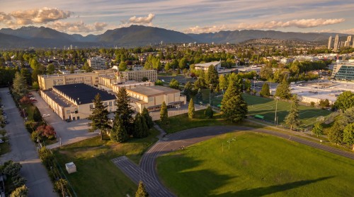 2554 7Th Avenue E, Vancouver, BC - Outdoor With View