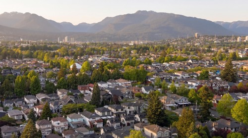 2554 7Th Avenue E, Vancouver, BC - Outdoor With View