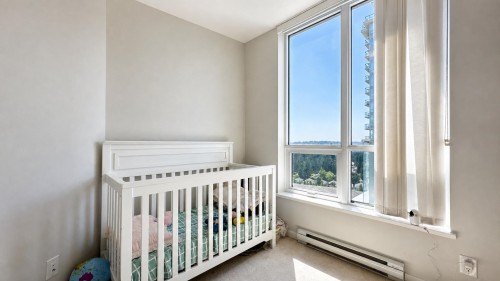 1805-3093 Windsor Gate, Coquitlam, BC - Indoor Photo Showing Bedroom