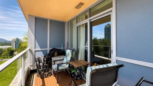 1805-3093 Windsor Gate, Coquitlam, BC - Outdoor With Balcony With Exterior