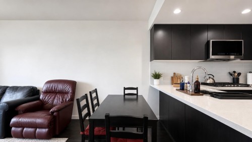 1805-3093 Windsor Gate, Coquitlam, BC - Indoor
