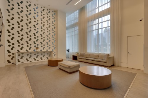 2601-680 Seylynn Crescent, North Vancouver, BC - Indoor Photo Showing Other Room