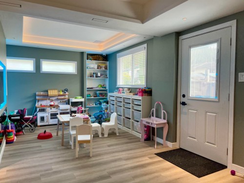 1245 Beedie Drive, Coquitlam, BC - Indoor Photo Showing Other Room