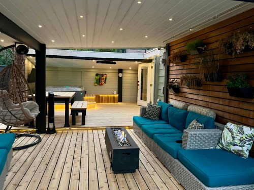 1245 Beedie Drive, Coquitlam, BC - Outdoor With Deck Patio Veranda With Exterior