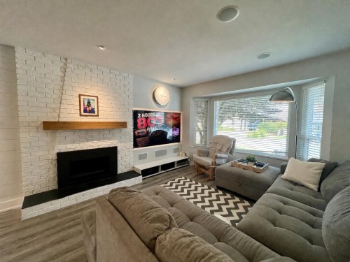 1245 Beedie Drive, Coquitlam, BC - Indoor Photo Showing Living Room With Fireplace