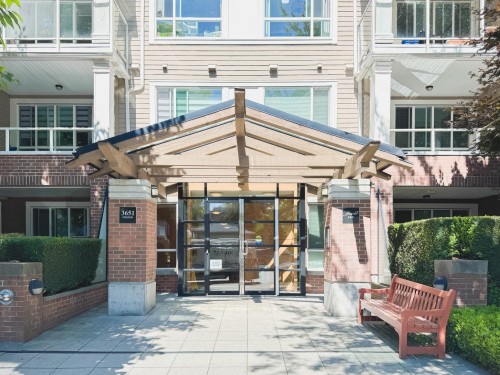 210-3651 Foster Avenue  Vancouver, BC V5R 0A2