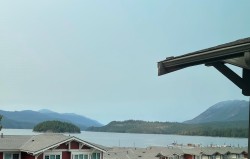 5902 Beachgate Lane Sechelt, BC V7Z 0S3