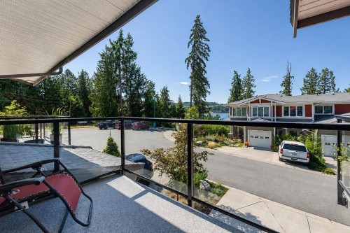 5902 Beachgate Lane, Sechelt, BC - Outdoor