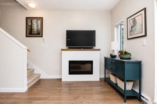 5902 Beachgate Lane, Sechelt, BC - Indoor With Fireplace