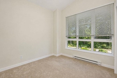 5902 Beachgate Lane, Sechelt, BC - Indoor Photo Showing Other Room