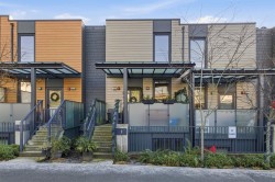33-720 3rd Street E North Vancouver, BC V7L 0G7