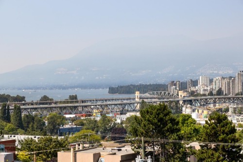 707-1068 Broadway W Vancouver, BC V6H 0A7