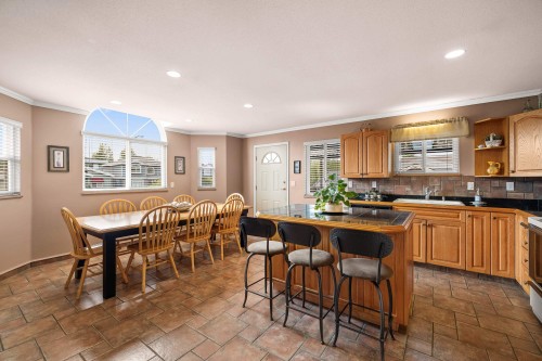 2515 45Th Avenue E, Vancouver, BC - Indoor