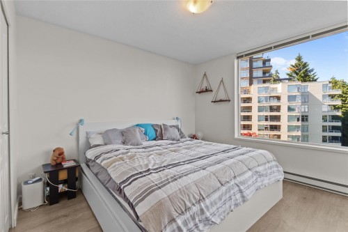 307-9298 University Crescent, Burnaby, BC - Indoor Photo Showing Bedroom