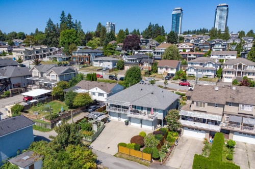 1056 Walls Avenue, Coquitlam, BC - Outdoor With View