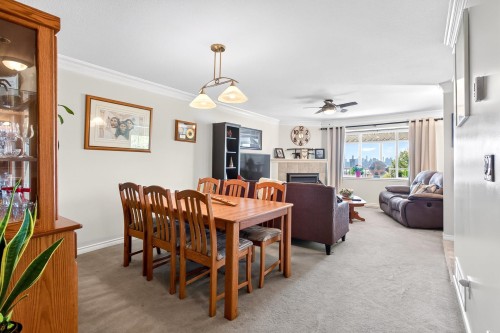 1056 Walls Avenue, Coquitlam, BC - Indoor Photo Showing Other Room